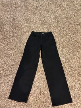 NWT- Old Navy Black High-Rise Wow Wide Leg Jeans